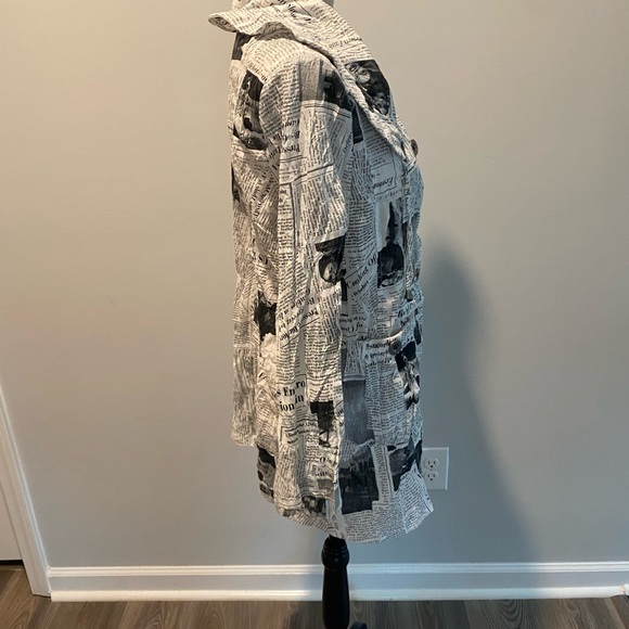 Ki Meng Newspaper Print Art to Wear Crinkle Jacket Blouse Top Womens sz Medium - Picture 6 of 10